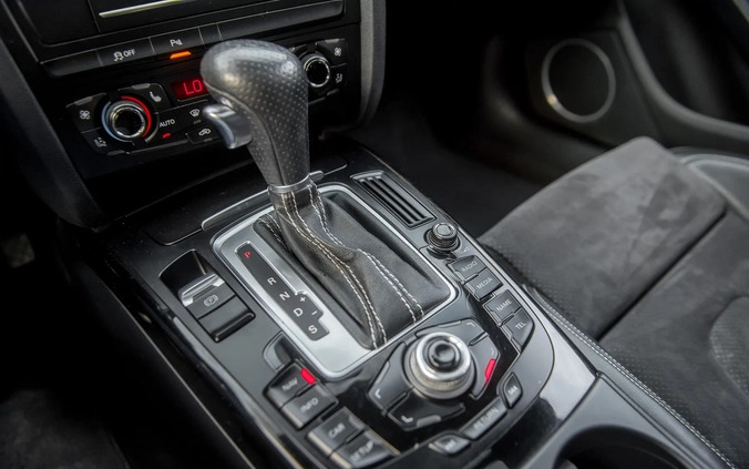 Audi A5 cena 52900 przebieg: 270000, rok produkcji 2011 z Radom małe 631